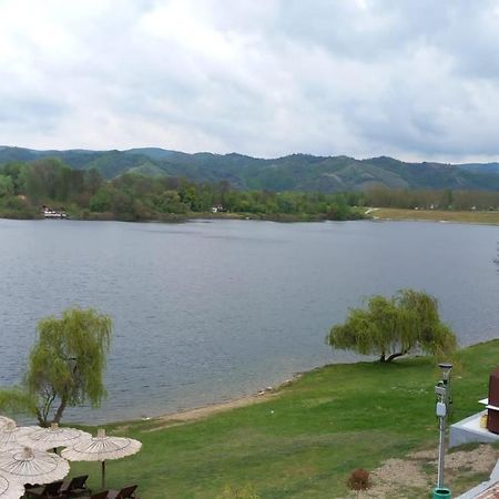 Lago D'Argento Sobe Veliko Gradište Εξωτερικό φωτογραφία