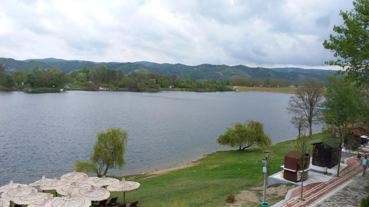 Lago D'Argento Sobe Veliko Gradište Εξωτερικό φωτογραφία