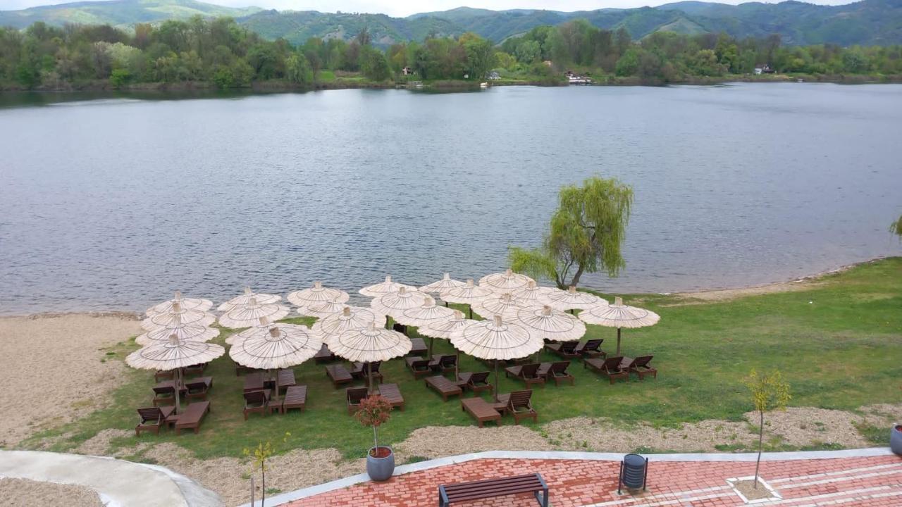 Lago D'Argento Sobe Veliko Gradište Εξωτερικό φωτογραφία